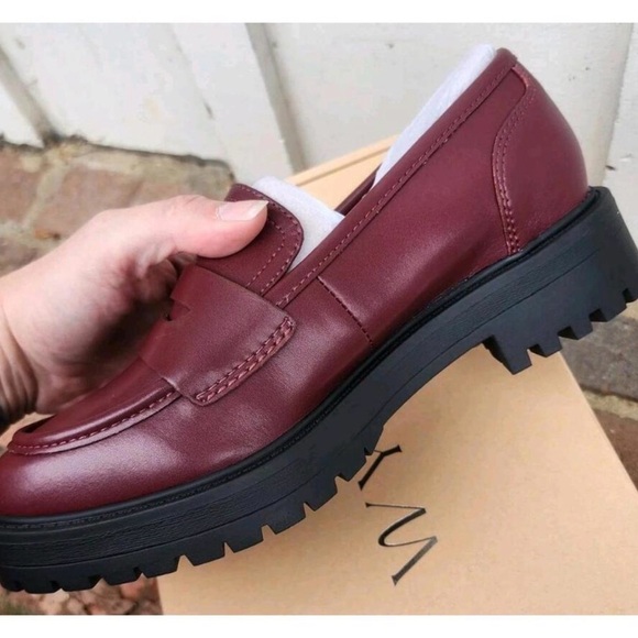Wydr Studios Tate Burgundy Vegan Loafers - Picture 2 of 9